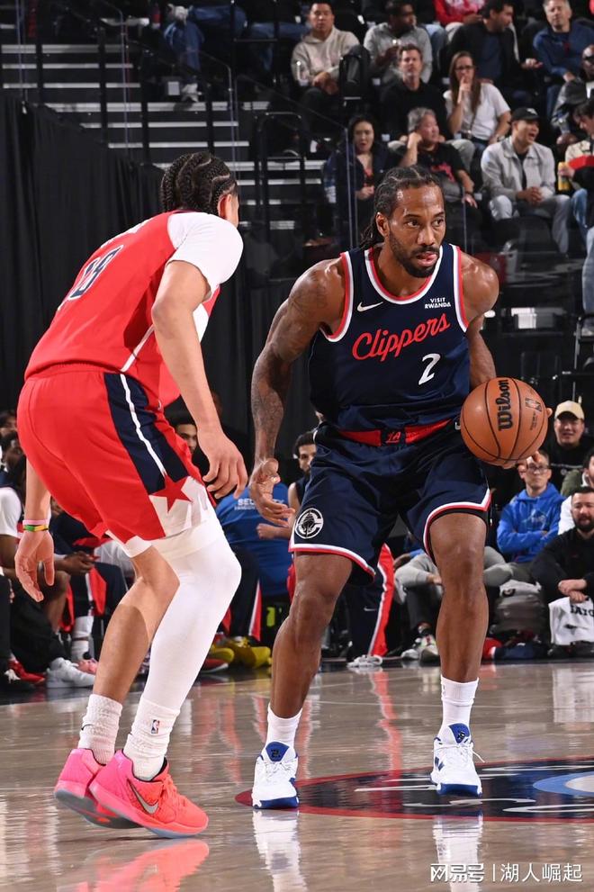 萊納德33+4快船擊敗奇才4連勝，哈登22+5+8喬治23+5
