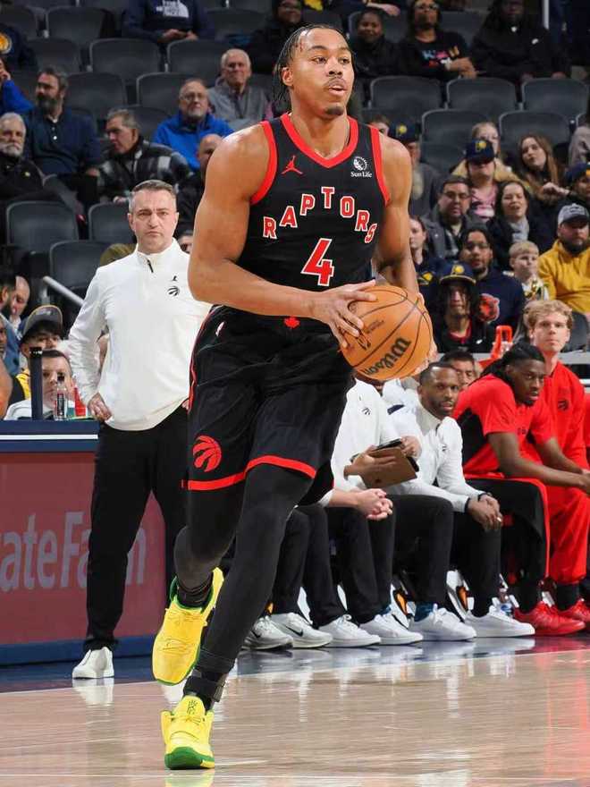 拒27分逆轉(zhuǎn)！猛龍三殺步行者 巴恩斯26+7+13鶯歌30+7