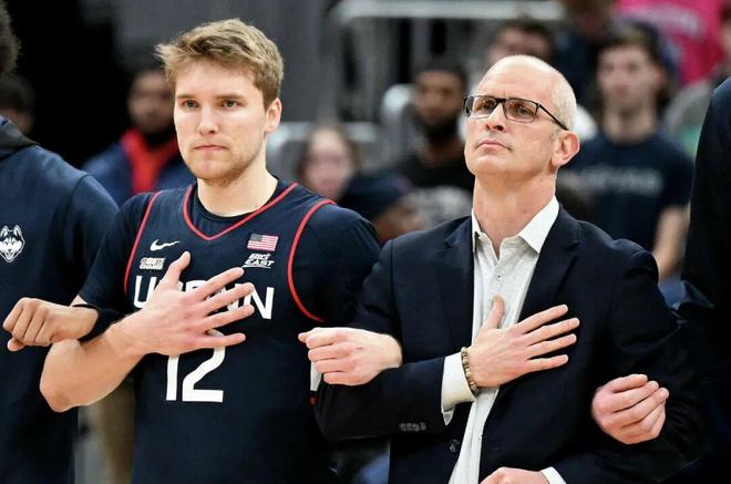 聰明的球員，不是教練教出來的