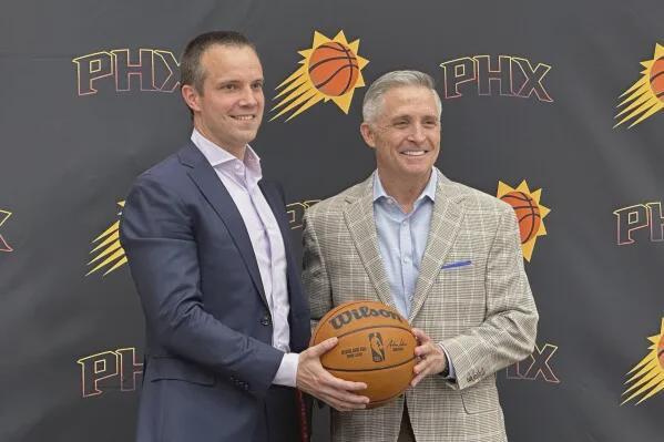 三巨頭走了倆，聯(lián)盟笑柄卻起飛了