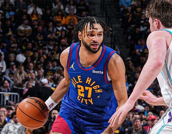 掘金主場(chǎng)不敵慘案制造機(jī)！穆雷12中7難阻慘敗，黃蜂終結(jié)交手8連敗